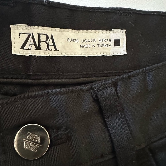 Zara The Skinny Fit Sleek Form Fitting Stretch Jean Pants, Black, Size 29 - Picture 11 of 13